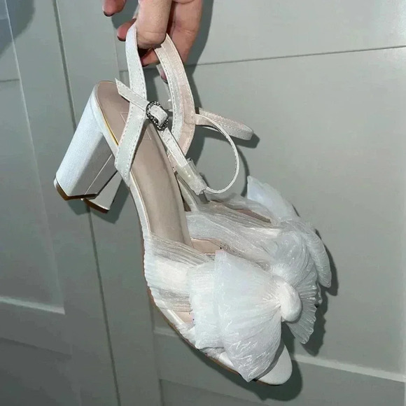 DB STUDIO Pleated Chiffon Bow Mid-Heel Sandals 7.5 - Picture 5 of 13